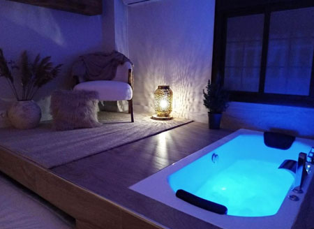 Hoteles con jacuzzi privado en la habitación ❤️ en Andalucía